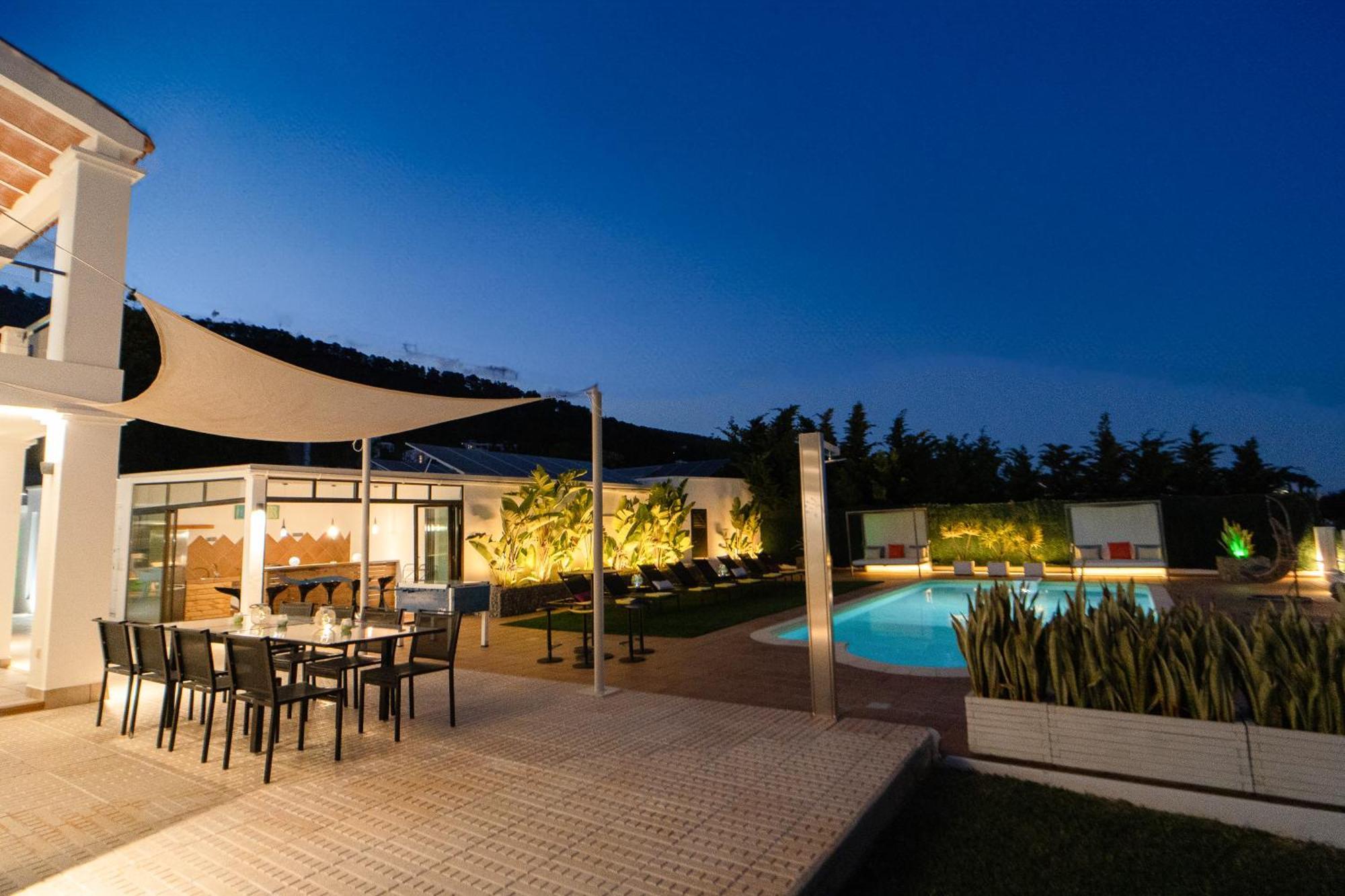 Villa Views Can Funtasa II Sant Josep de sa Talaia Exterior photo